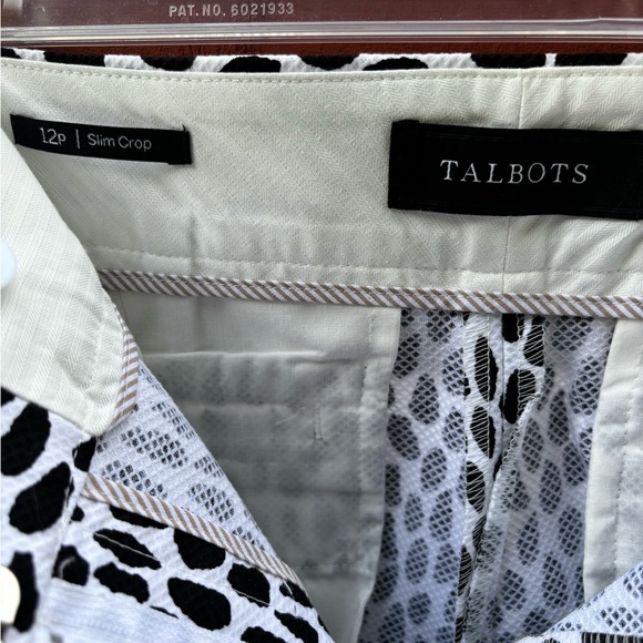 Talbots Black & White Pique Crops, Size 12P - Picture 4 of 8